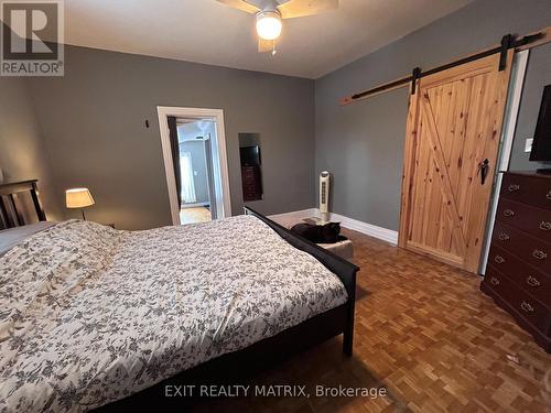 118 Centre Street, North Glengarry, ON - Indoor Photo Showing Bedroom