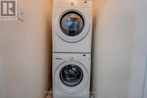 93 - 2891 Rio Court, Mississauga, ON - Indoor Photo Showing Laundry Room