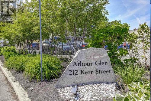 205 - 212 Kerr Street, Oakville, ON - Outdoor