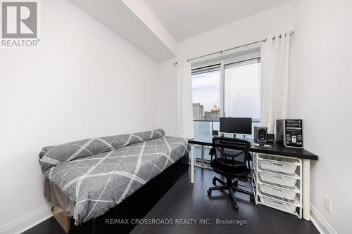 4509 - 1080 Bay Street, Toronto, ON - Indoor Photo Showing Bedroom