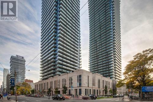 4509 - 1080 Bay Street, Toronto, ON - Outdoor With Facade