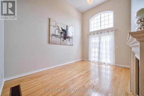 27 Poetry Drive, Vaughan, ON - Indoor Photo Showing Other Room