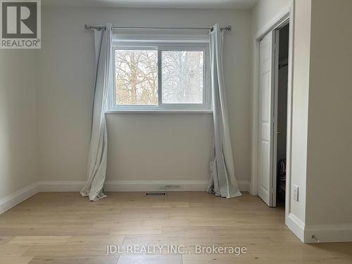 42 Karen Road, Toronto, ON - Indoor Photo Showing Other Room