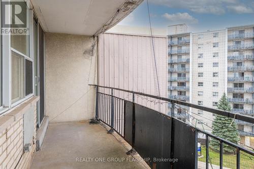 702 - 293 Mohawk Road E, Hamilton, ON - Outdoor With Balcony With Exterior