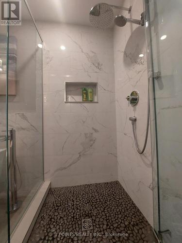 59 Stonehenge Road, London, ON - Indoor Photo Showing Bathroom