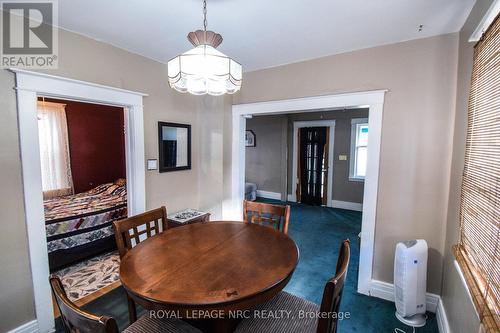 13 Elberta Street, St. Catharines (445 - Facer), ON - Indoor Photo Showing Dining Room