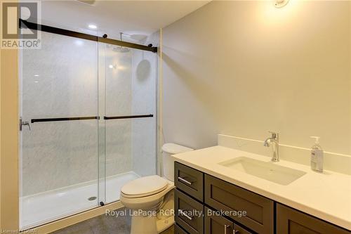 132 Schmidt Drive, Wellington North (Arthur), ON - Indoor Photo Showing Bathroom