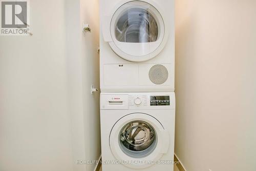 1611 - 68 Grangeway Avenue, Toronto, ON - Indoor Photo Showing Laundry Room