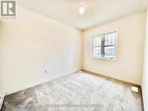 5 King George Way, Clarington, ON - Indoor Photo Showing Other Room