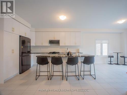 92 Church Street, Georgina, ON - Indoor Photo Showing Kitchen