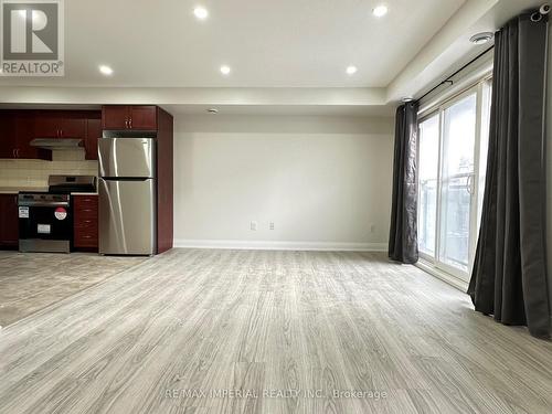 94 - 2891 Rio Court, Mississauga, ON - Indoor Photo Showing Kitchen