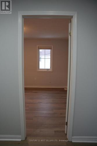 436 Tyrone Crescent, Milton, ON - Indoor Photo Showing Other Room