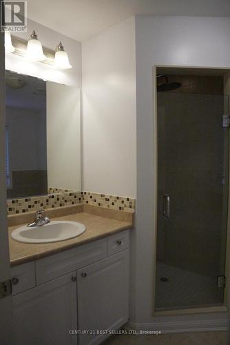 436 Tyrone Crescent, Milton, ON - Indoor Photo Showing Bathroom