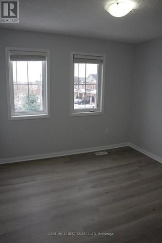 436 Tyrone Crescent, Milton, ON - Indoor Photo Showing Other Room