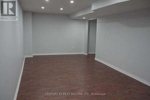 436 Tyrone Crescent, Milton, ON - Indoor Photo Showing Other Room