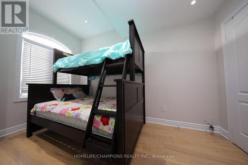 76 Mourning Dove Crescent, Toronto, ON - Indoor Photo Showing Bedroom