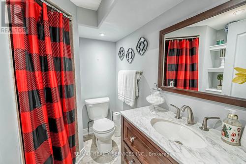 179 Ecclestone Drive, Brampton, ON - Indoor Photo Showing Bathroom