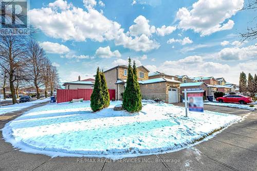 179 Ecclestone Drive, Brampton, ON - Outdoor