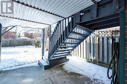 Lower - 268 Greenock Drive, Vaughan, ON - Outdoor