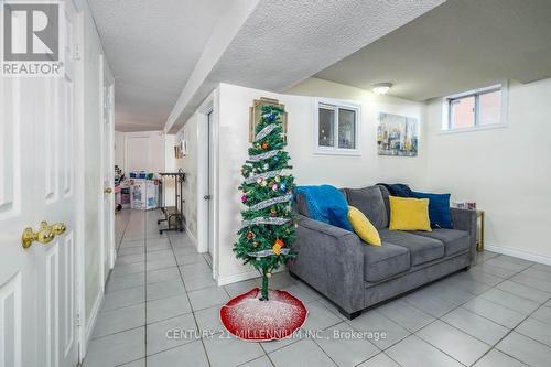 Lower - 268 Greenock Drive, Vaughan, ON - Indoor