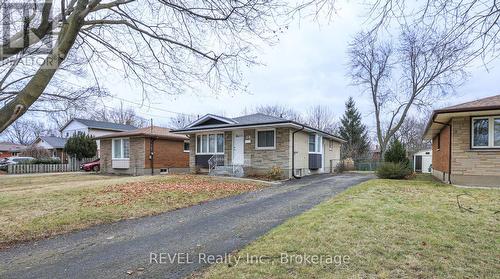 58 Highcourt Crescent, St. Catharines (442 - Vine/Linwell), ON - Outdoor