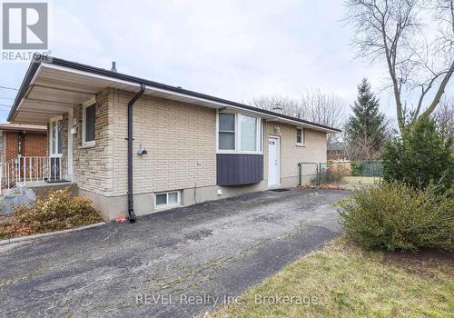 58 Highcourt Crescent, St. Catharines (442 - Vine/Linwell), ON - Outdoor