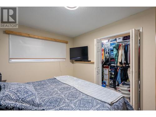 7388 Thompson Drive, Prince George, BC - Indoor Photo Showing Bedroom