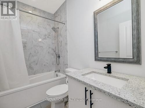 565 Bobolink Ridge, Ottawa, ON - Indoor Photo Showing Bathroom