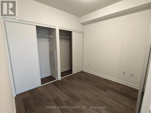 919 - 10 Honeycrisp Crescent, Vaughan, ON - Indoor Photo Showing Other Room