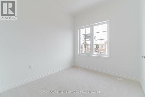 10 Melmar Street, Brampton, ON - Indoor Photo Showing Other Room