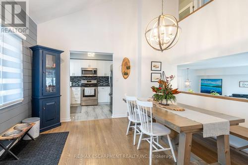 109 Main Street W, Grimsby, ON - Indoor Photo Showing Dining Room