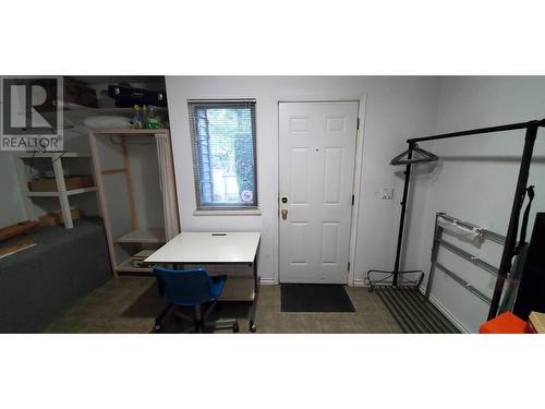 Room In Shared 12331 Mcneely Drive, Richmond, BC - Indoor