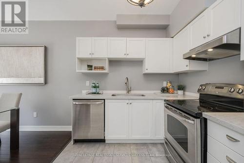 2320 Dalebrook Drive, Oakville, ON - Indoor Photo Showing Kitchen With Stainless Steel Kitchen