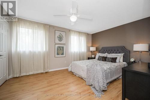 2320 Dalebrook Drive, Oakville, ON - Indoor Photo Showing Bedroom