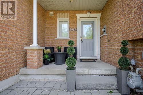 2320 Dalebrook Drive, Oakville, ON - Outdoor With Exterior