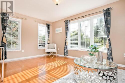 1 Apollo Drive, Richmond Hill, ON - Indoor Photo Showing Living Room