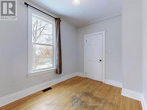 92 Nassau Street W, Oshawa, ON - Indoor Photo Showing Other Room