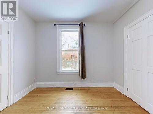 92 Nassau Street W, Oshawa, ON - Indoor Photo Showing Other Room