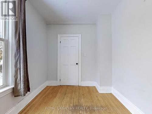 92 Nassau Street W, Oshawa, ON - Indoor Photo Showing Other Room