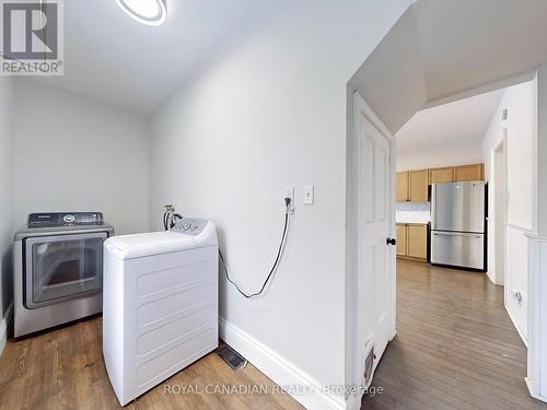 92 Nassau Street W, Oshawa, ON - Indoor Photo Showing Laundry Room