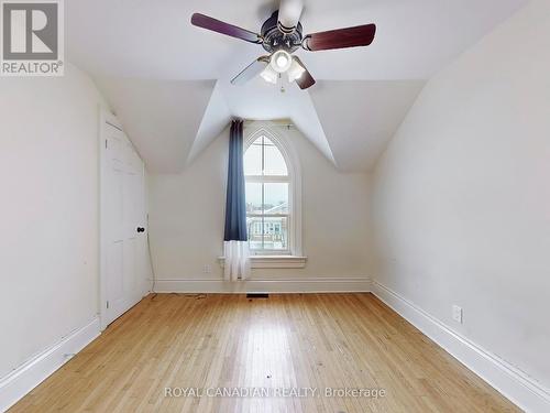 92 Nassau Street W, Oshawa, ON - Indoor Photo Showing Other Room