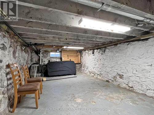 92 Nassau Street W, Oshawa, ON - Indoor