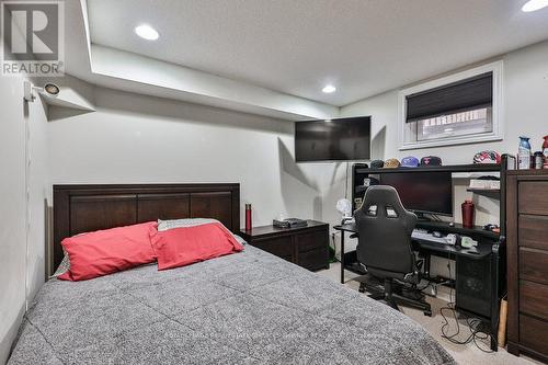 19 Tisdale Court, Kitchener, ON - Indoor Photo Showing Bedroom