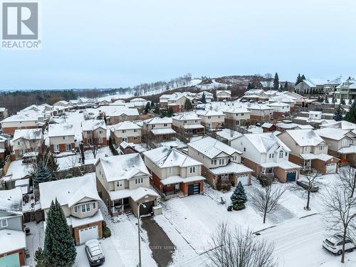 19 Tisdale Court, Kitchener, ON - Outdoor