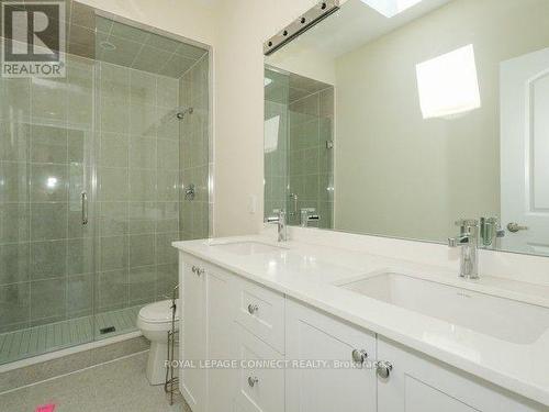 10 Seagrave Lane, Ajax, ON - Indoor Photo Showing Bathroom