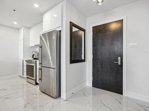 Autre - 1004-2855 Av. Du Cosmodôme, Laval (Chomedey), QC - Indoor Photo Showing Kitchen