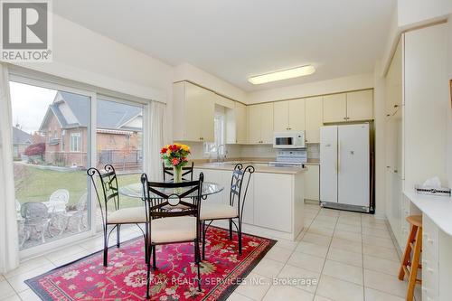 33 - 28 Calliandra Trail, Brampton, ON - Indoor Photo Showing Kitchen