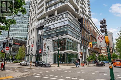 4X01 1289 Hornby Street, Vancouver, BC - Outdoor