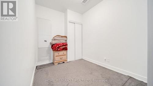 1210N - 225 Veterans Drive N, Brampton, ON - Indoor Photo Showing Other Room