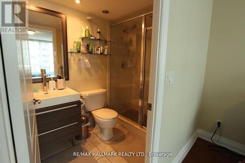 518 - 48 Suncrest Boulevard, Markham, ON - Indoor Photo Showing Bathroom